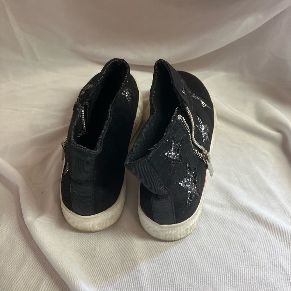 Kidpik Non-Marking Sole Sneakers - Picture 5 of 8